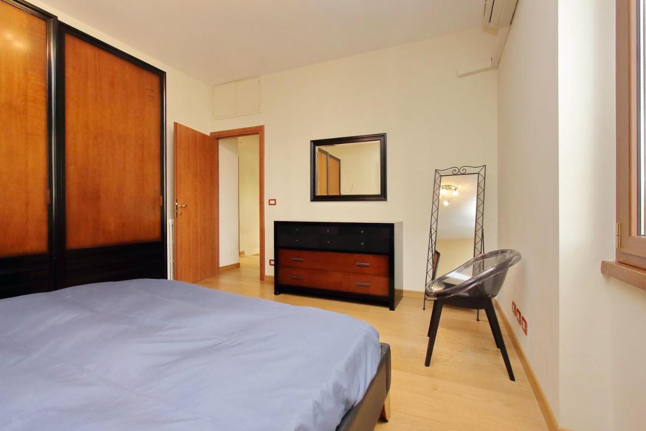 Gianicolense 111 Apartment Rome Bagian luar foto