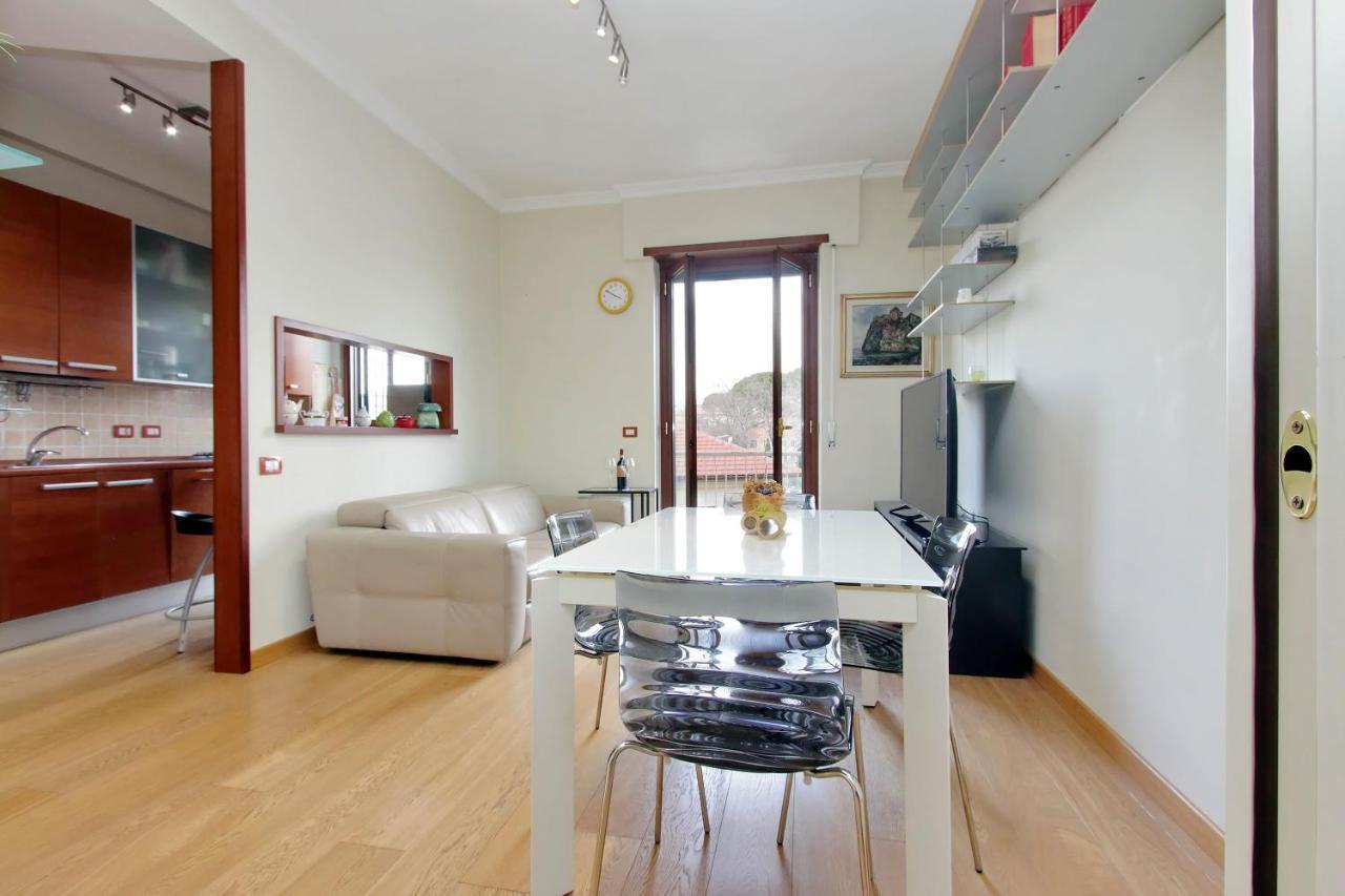Gianicolense 111 Apartment Rome Bagian luar foto